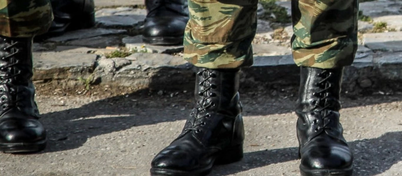 Σκέψεις για άμεση αύξηση της στρατιωτικής θητείας - Αποτελεί μονόδρομο